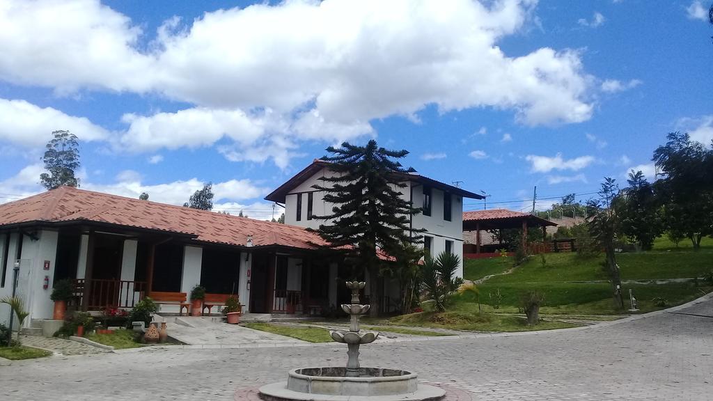 Hosteria Quinta Emilia 基多 外观 照片