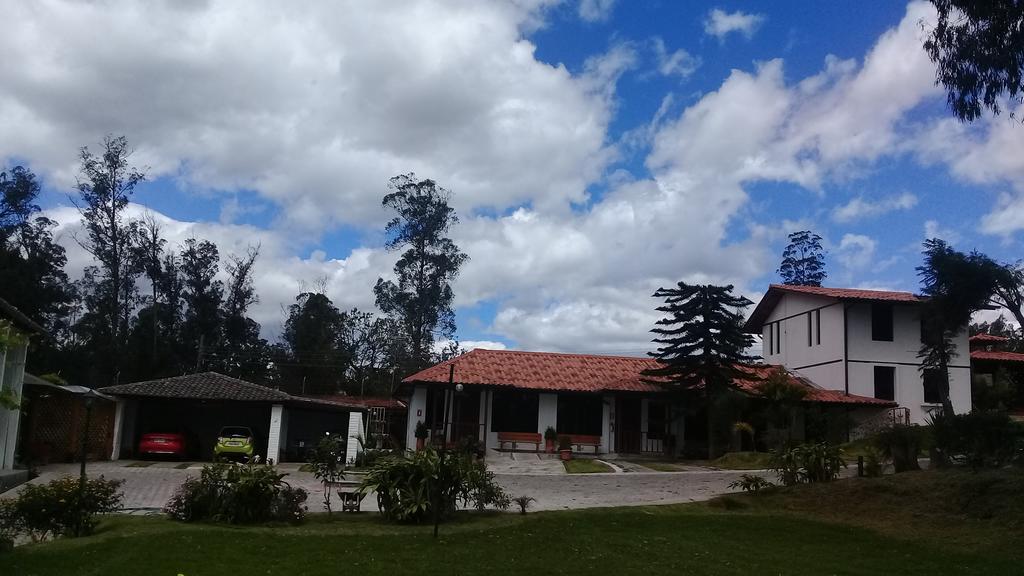 Hosteria Quinta Emilia 基多 外观 照片