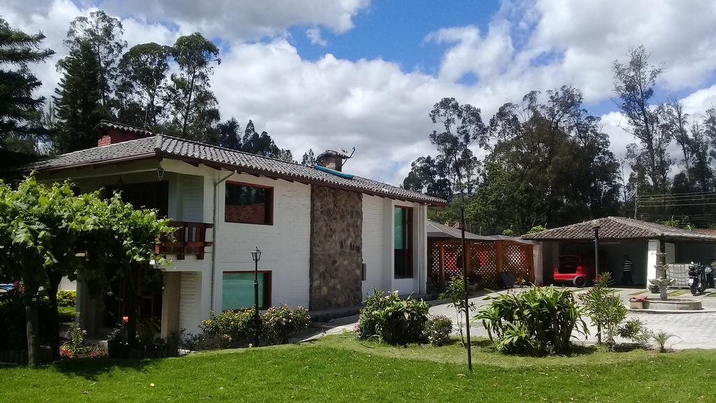 Hosteria Quinta Emilia 基多 外观 照片